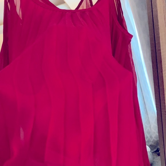 BCBGeneration | Fuscia Pink Pleated Tank, L - Picture 2 of 4